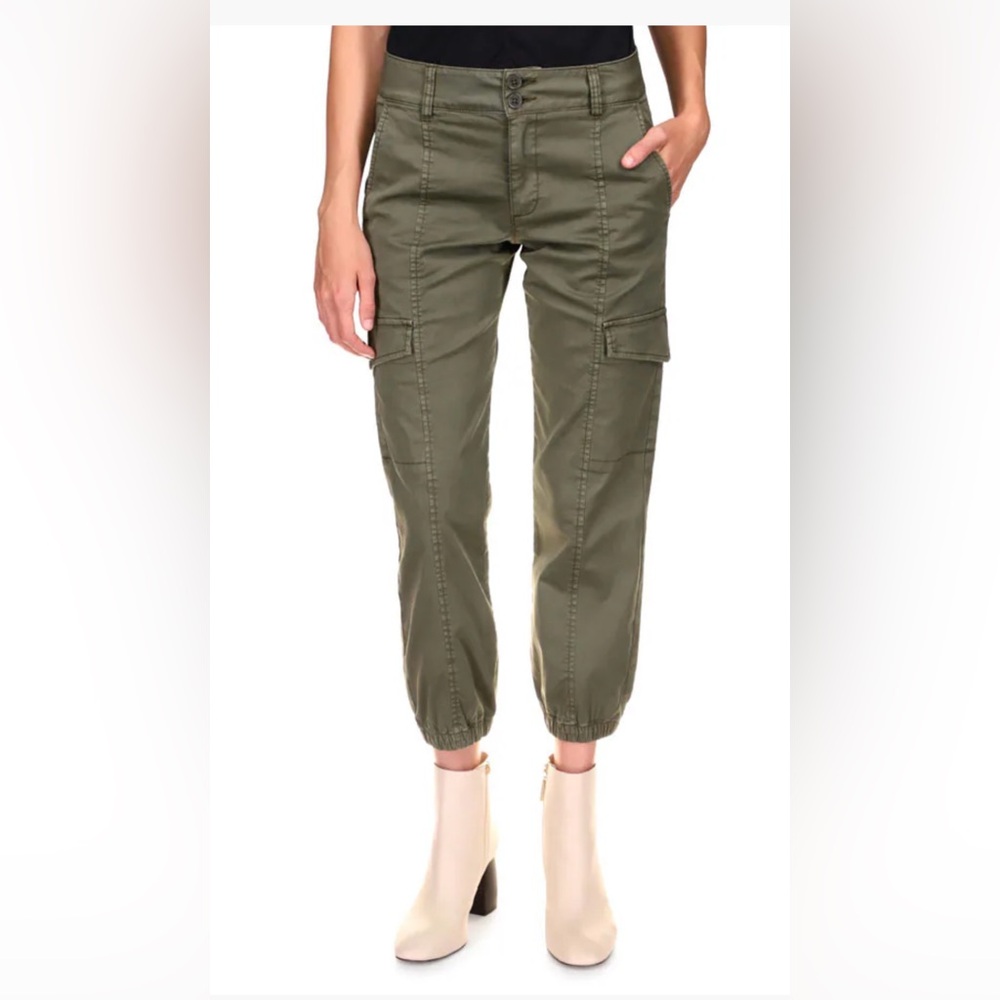 Rebel Cuffed Solid Cargo Pant (Contemporary)